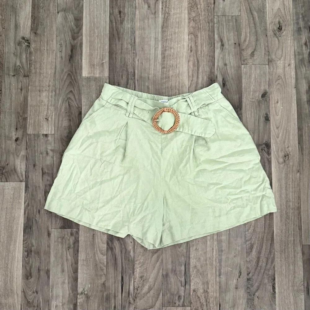 Sigrid Olsen 100% linen sage green belted shorts